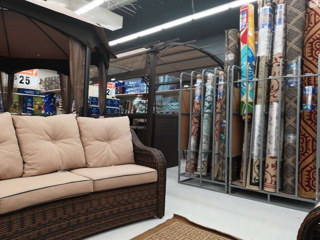 Big Lots | 751 Good Homes Rd, Orlando, FL 32818, USA | Phone: (407) 293-4410