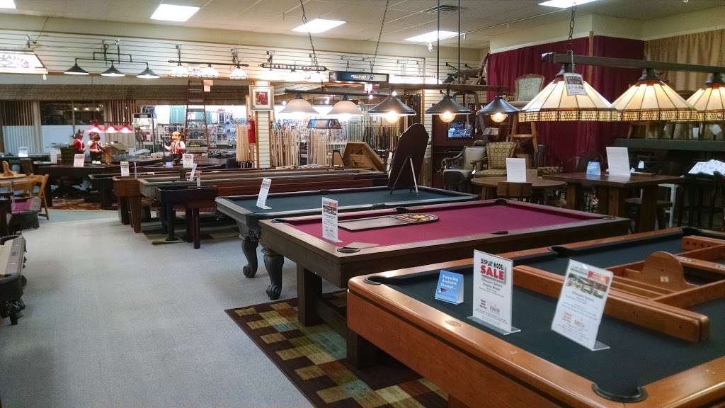 Gebhardts Billiards & Bowling | 1010 Airport Rd, Allentown, PA 18109, USA | Phone: (610) 439-8464