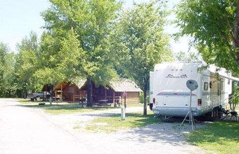 Kansas City East / Oak Grove KOA Holiday | 303 NE 3rd St, Oak Grove, MO 64075, USA | Phone: (816) 690-6660