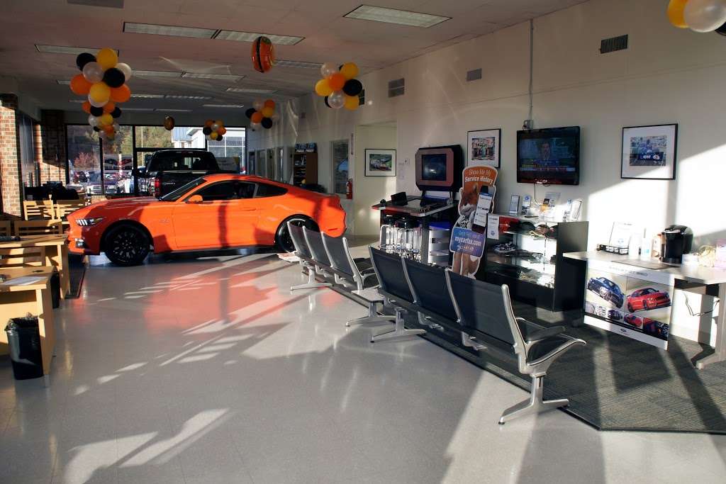 Leckner Ford | 16057 James Madison Pkwy, King George, VA 22485, USA | Phone: (540) 709-1280