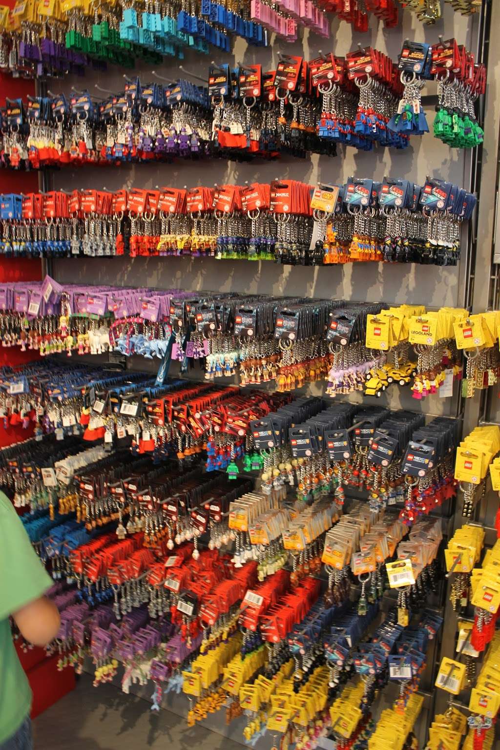The Big Shop | 1 Legoland Dr, Carlsbad, CA 92008, USA | Phone: (760) 918-5497