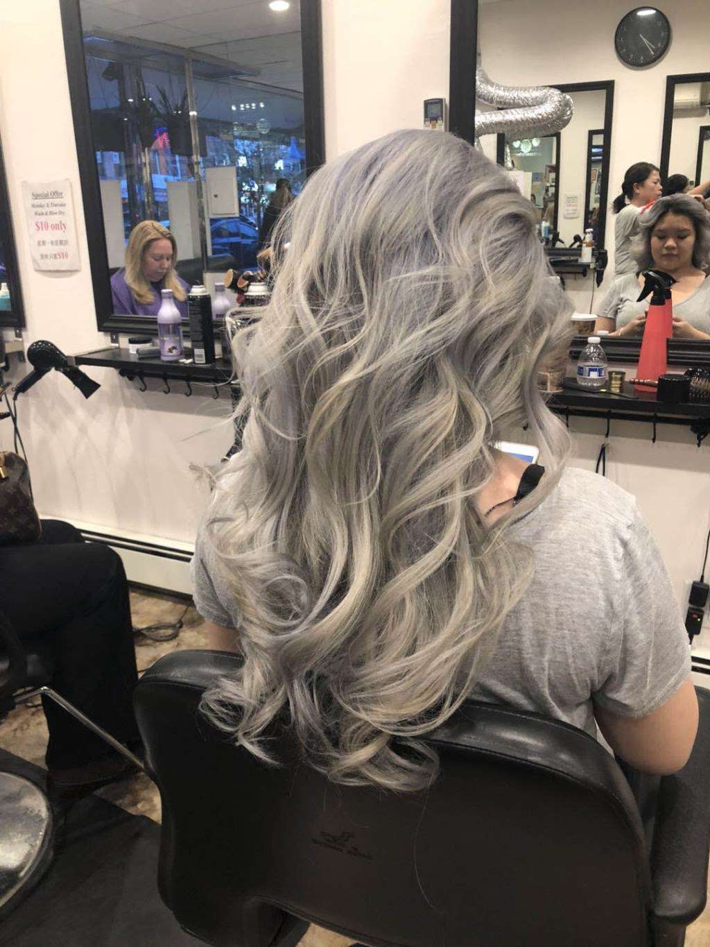 Light Hair Salon | 2346 86th St, Brooklyn, NY 11214, USA | Phone: (347) 981-1693