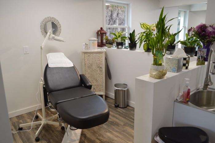 Hair Studio 1208 | 1208 Juniper St, Quakertown, PA 18951, USA | Phone: (215) 536-1208