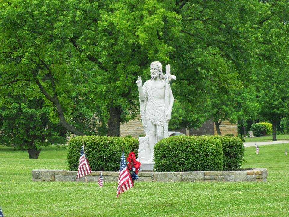 Oaklawn Memorial Gardens - Washington Park Cemetery Association | 9700 Allisonville Rd, Indianapolis, IN 46250, USA | Phone: (317) 849-3616