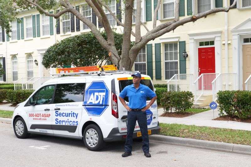 ADT Security Services | 9360 Kirby Dr Suite 900, Houston, TX 77054, USA | Phone: (832) 932-9158