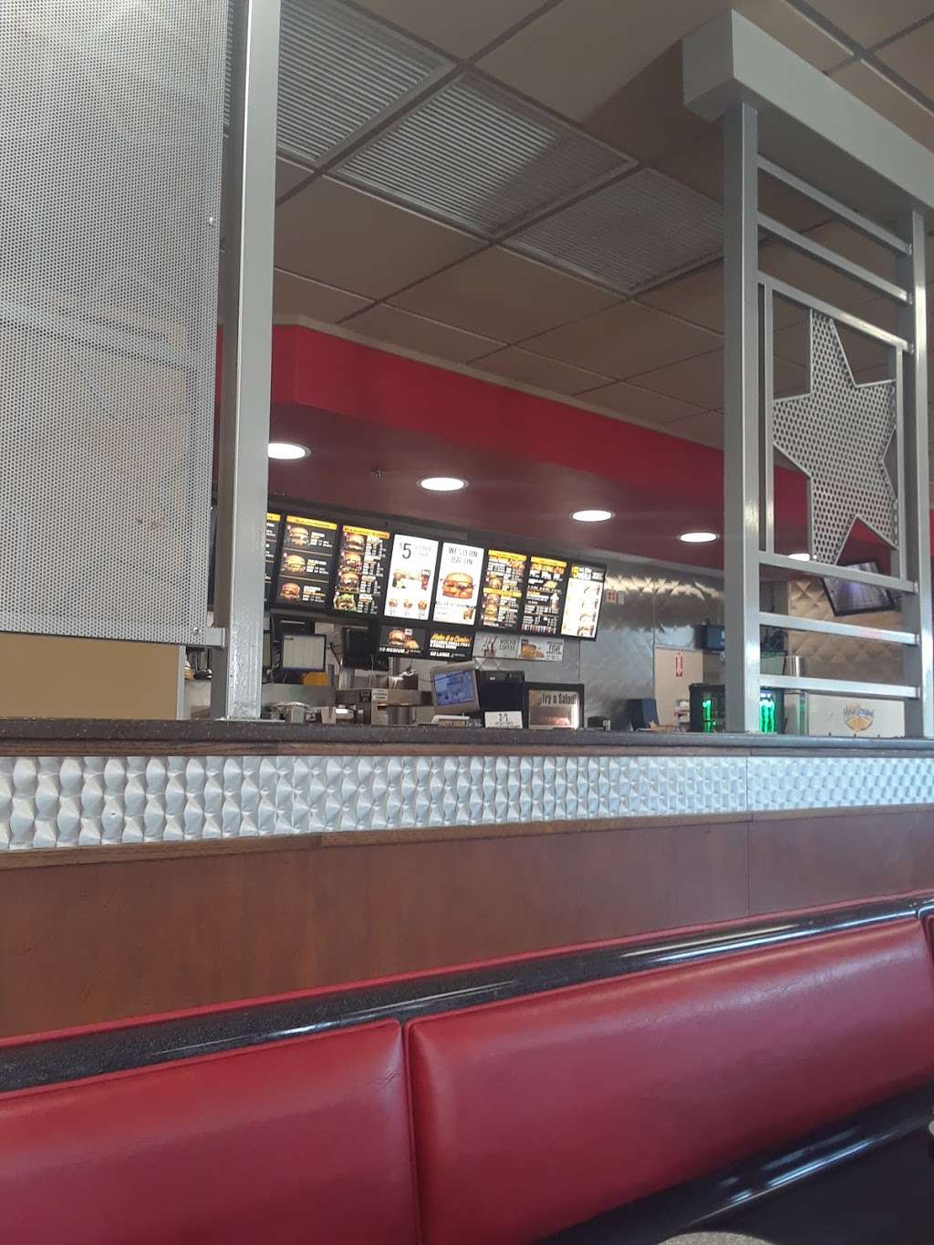 Carls Jr. | 7028 Archibald Ave, Corona, CA 92880, USA | Phone: (951) 278-3476