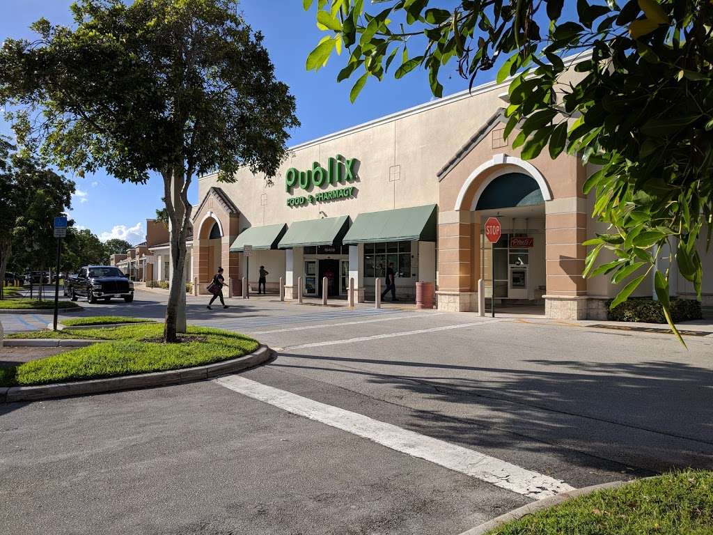 Publix Super Market at Shops at Sunset Lakes | 18409 Miramar Pkwy, Miramar, FL 33029, USA | Phone: (954) 447-3334