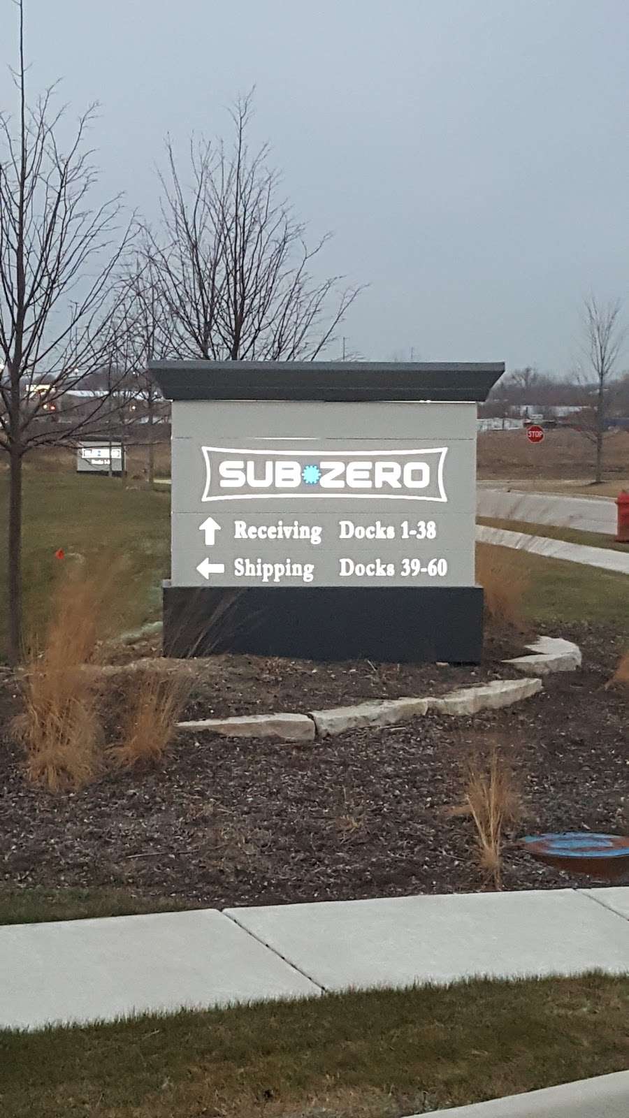 Sub Zero Wolf | Burnet Drive, Gilberts, IL 60136, USA