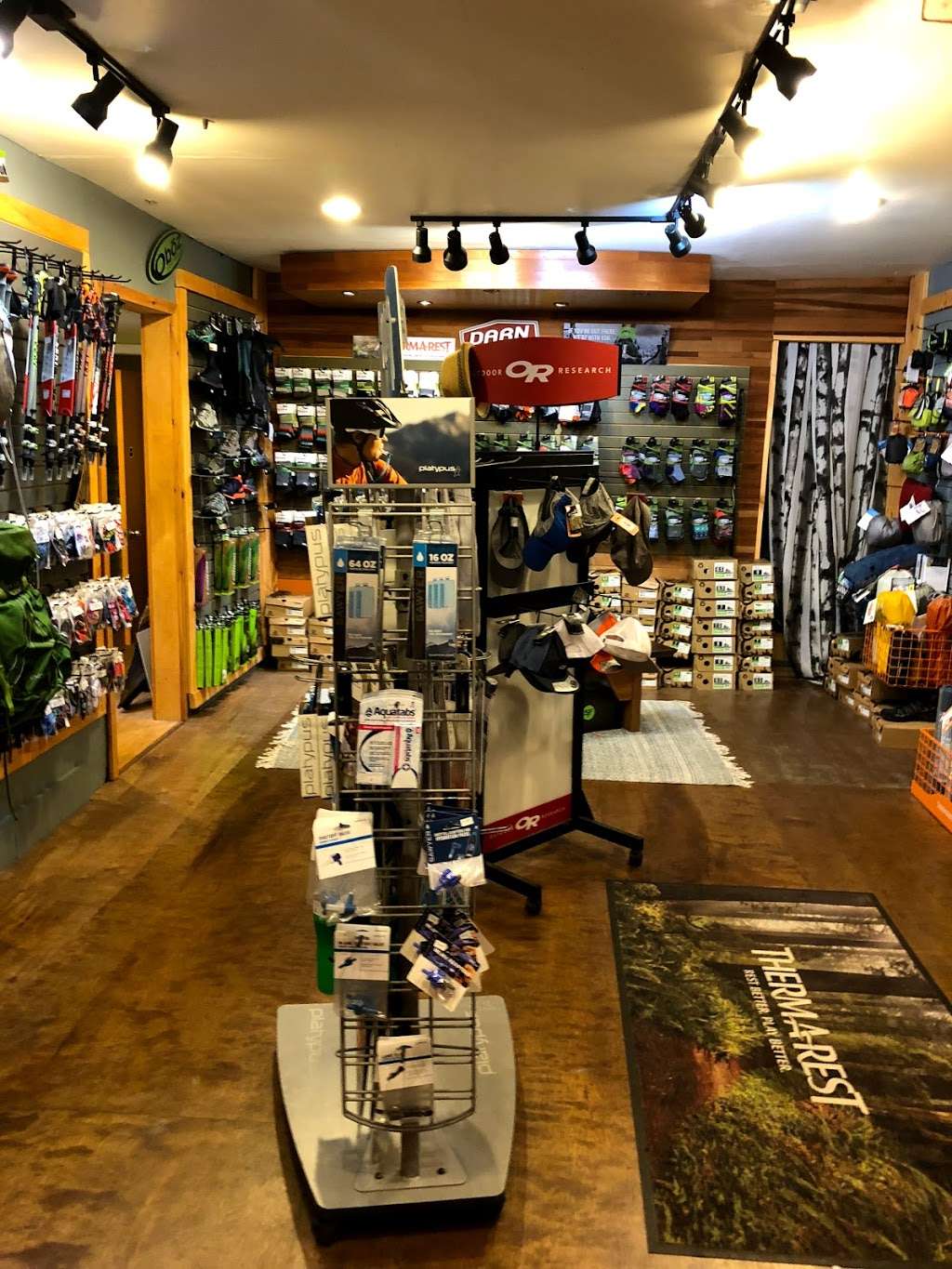 Edge of the Woods Outfitters (reopen Spring 2019) | 110 Main St, Delaware Water Gap, PA 18327, USA | Phone: (570) 421-6681