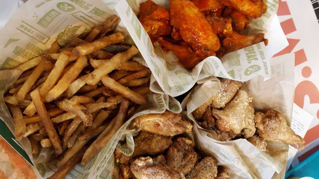 Wingstop | 17419 Crenshaw Blvd, Torrance, CA 90504, USA | Phone: (310) 516-1700