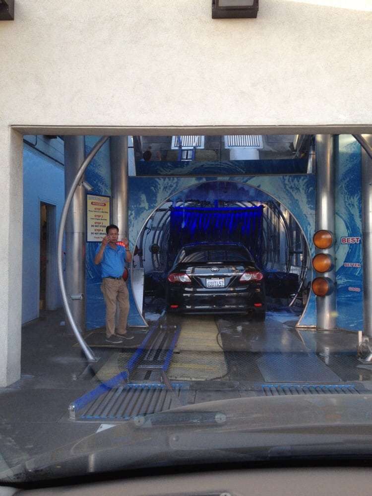 WildWater Express Carwash | 7995 Knott Ave, Buena Park, CA 90620, USA | Phone: (714) 670-6303