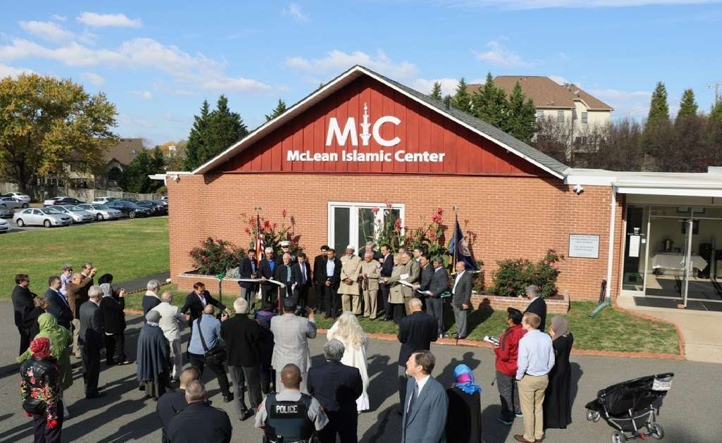 McLean Islamic Center | 8800 Jarrett Valley Dr, Vienna, VA 22182, USA | Phone: (571) 241-0073