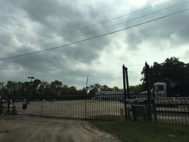 JRAYL DROP YARD HOUSTON | 4324 Banner Dr, Houston, TX 77013, USA