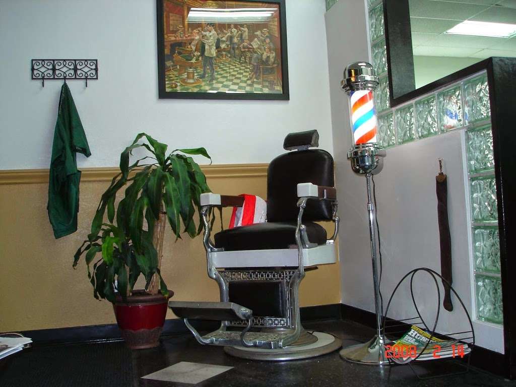 Surf City Barbers | 9944 Hamilton Ave, Huntington Beach, CA 92646, USA | Phone: (714) 968-6313