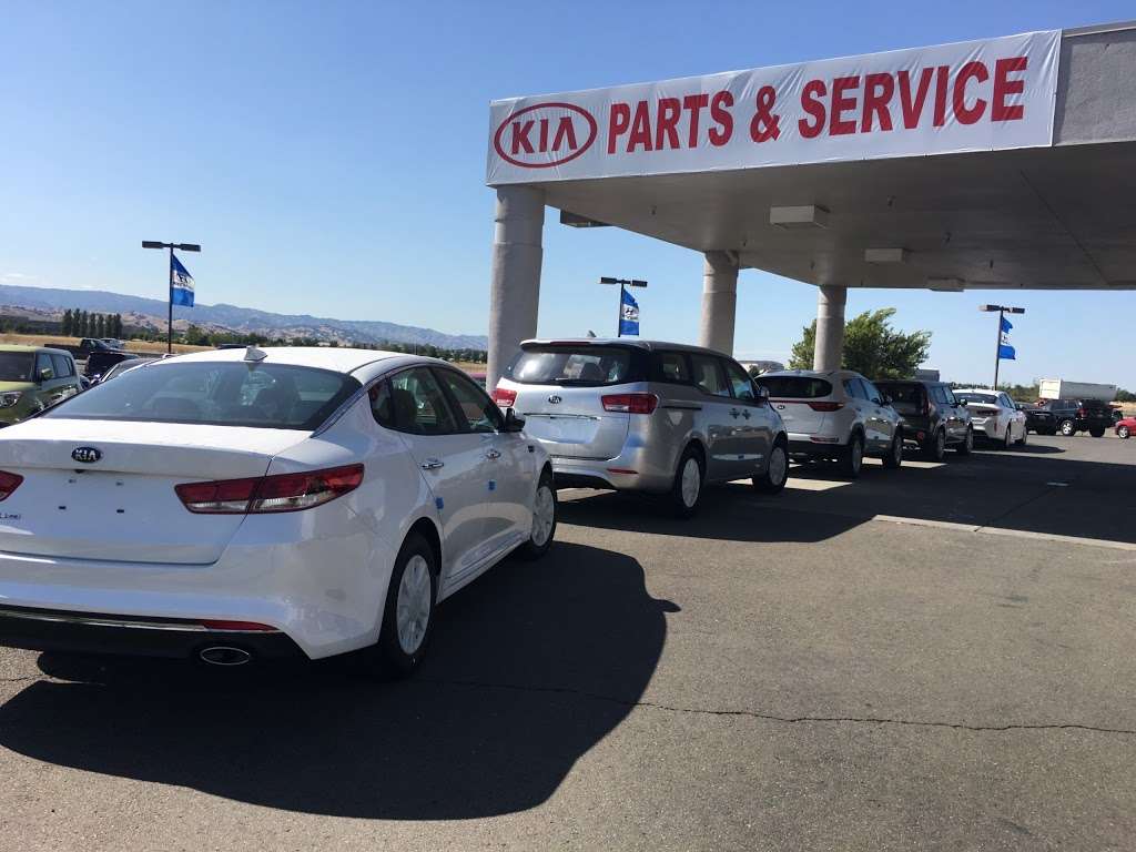 Kia of Vacaville | 651 Orange Dr, Vacaville, CA 95687, USA | Phone: (707) 392-4623