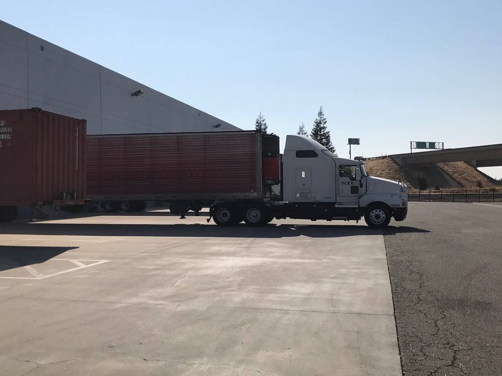 WB Warehousing & Logistics | 1217 Moffat Blvd, Manteca, CA 95336, USA | Phone: (209) 275-6200