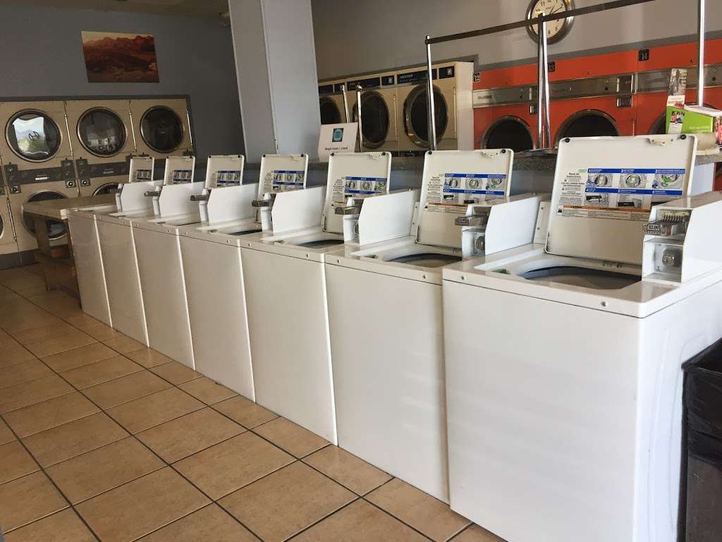 Sunrise Laundromat and Dry Cleaners | 276 N Jones Blvd A, Las Vegas, NV 89107, USA | Phone: (702) 870-9815