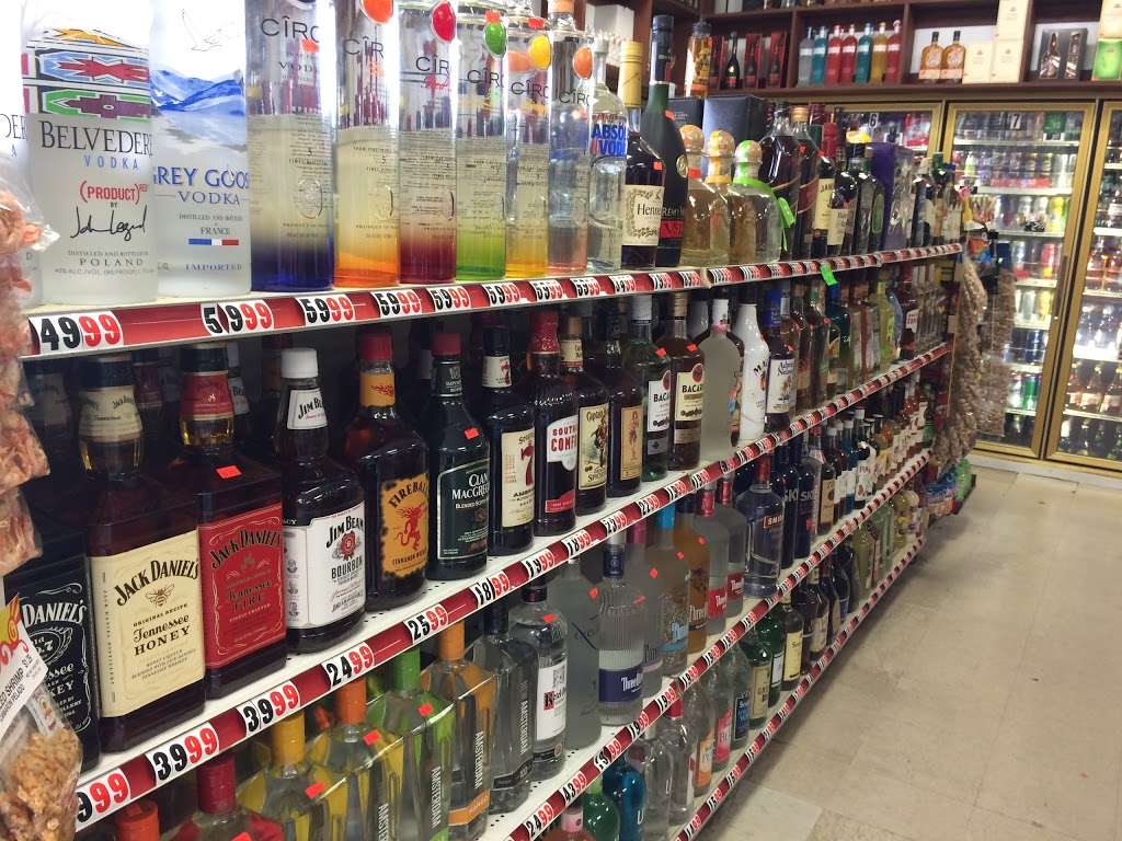 Bowmans Market Liquor | 1008 Palm Ave, Imperial Beach, CA 91932, USA | Phone: (619) 424-3723