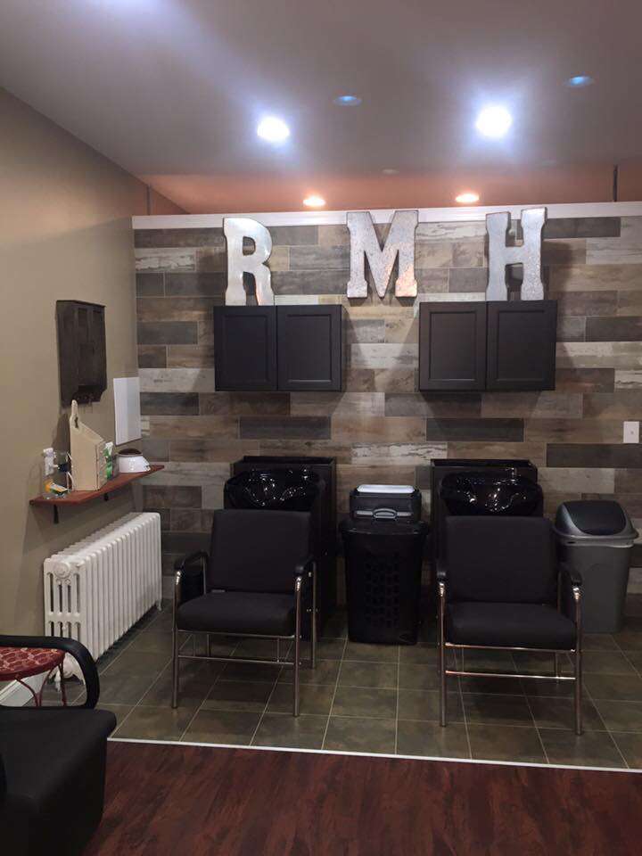 RMH Hair Studio LLC | 325 Wise Ave, Baltimore, MD 21222, USA | Phone: (410) 971-4247