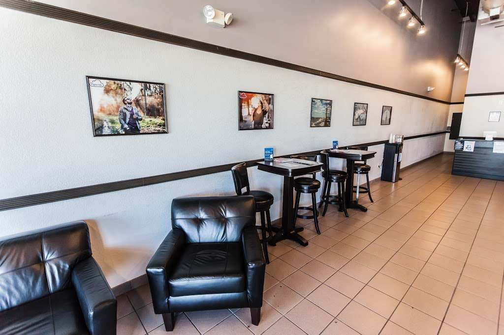 The Vapor Lab | 7801 N Oak Trafficway, Kansas City, MO 64118, USA | Phone: (816) 437-7363