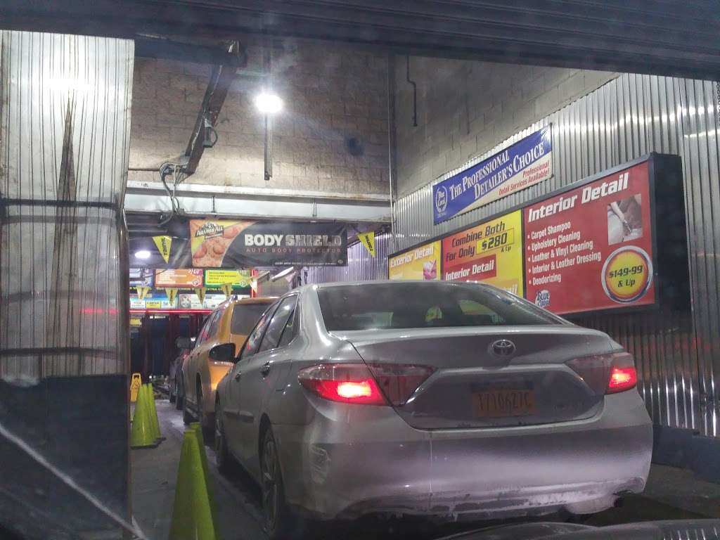 Westside Highway Car Wash | 638 W 46th St, New York, NY 10036, USA | Phone: (212) 757-1141