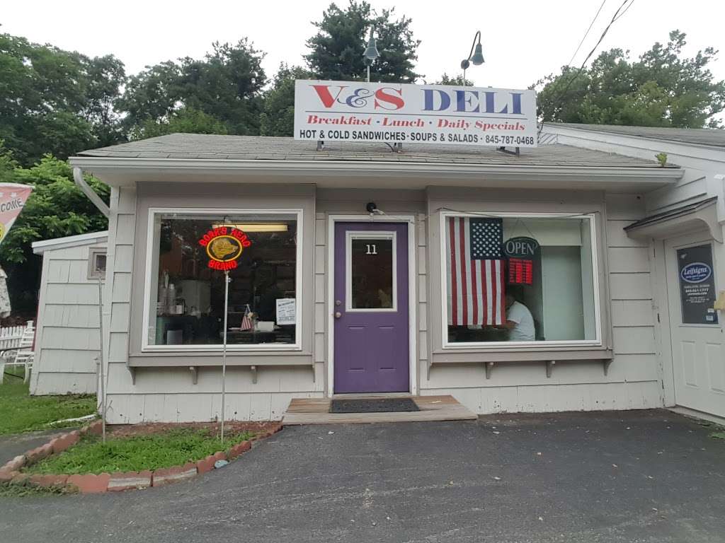 V & S Deli | 11 Riley Rd, New Windsor, NY 12553, USA | Phone: (845) 787-0468