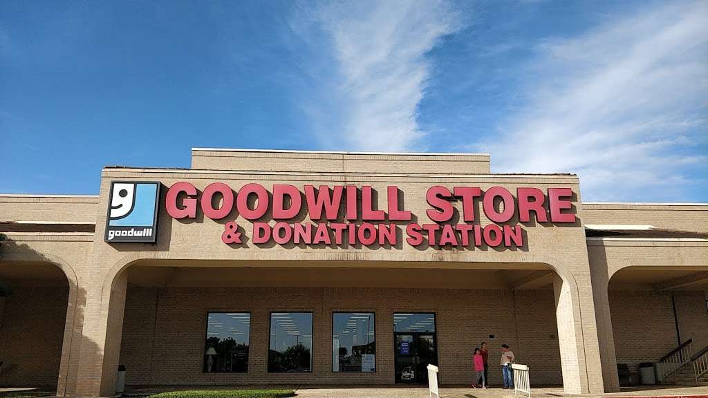 Goodwill Store and Donation Station | 4949 Northwest Loop 410, San Antonio, TX 78229, USA | Phone: (210) 924-8581