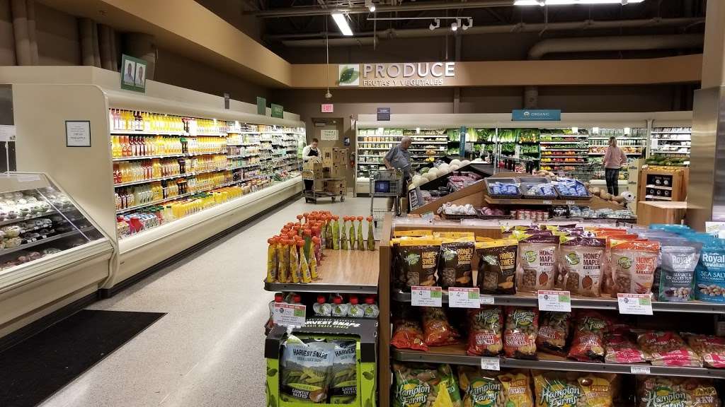 Publix Super Market at Boggy Creek Marketplace | 2625 Simpson Rd, Kissimmee, FL 34744, USA | Phone: (407) 962-0219