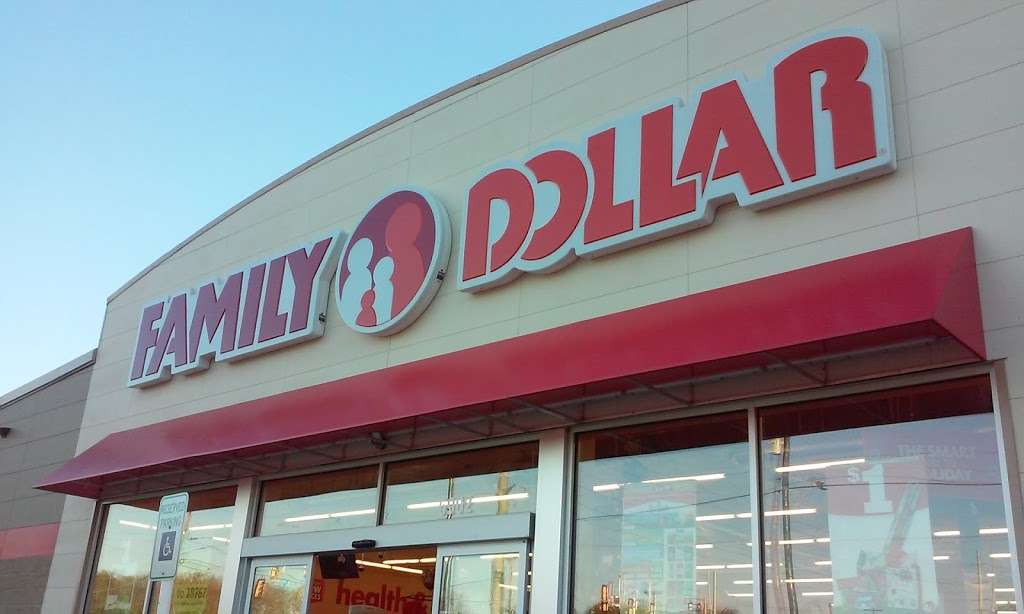 Family Dollar | 5938 Old Pearsall Rd, San Antonio, TX 78242, USA | Phone: (210) 623-1790