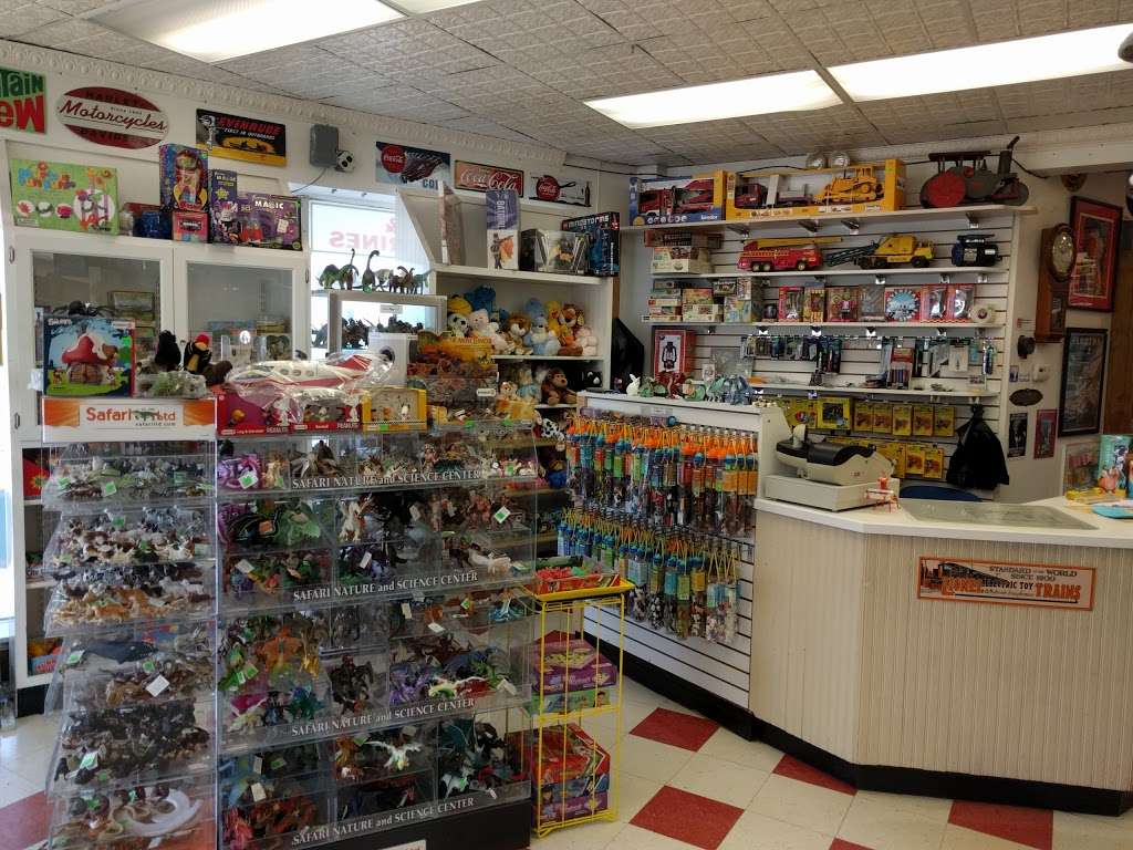 Berwyns Toy & Trains | 7025 Ogden Ave, Berwyn, IL 60402, USA | Phone: (708) 484-4384