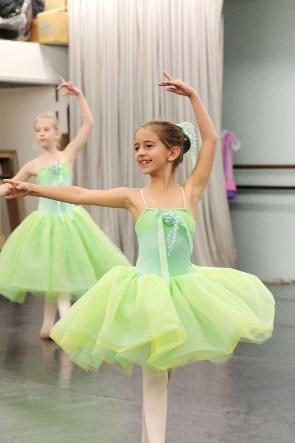 California Dance Academy | 9741 Independence Ave, Chatsworth, CA 91311, USA | Phone: (818) 341-0525