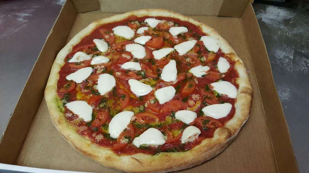 Roslyn Pizza | 2437 Susquehanna Rd, Abington, PA 19001, USA | Phone: (215) 887-0988