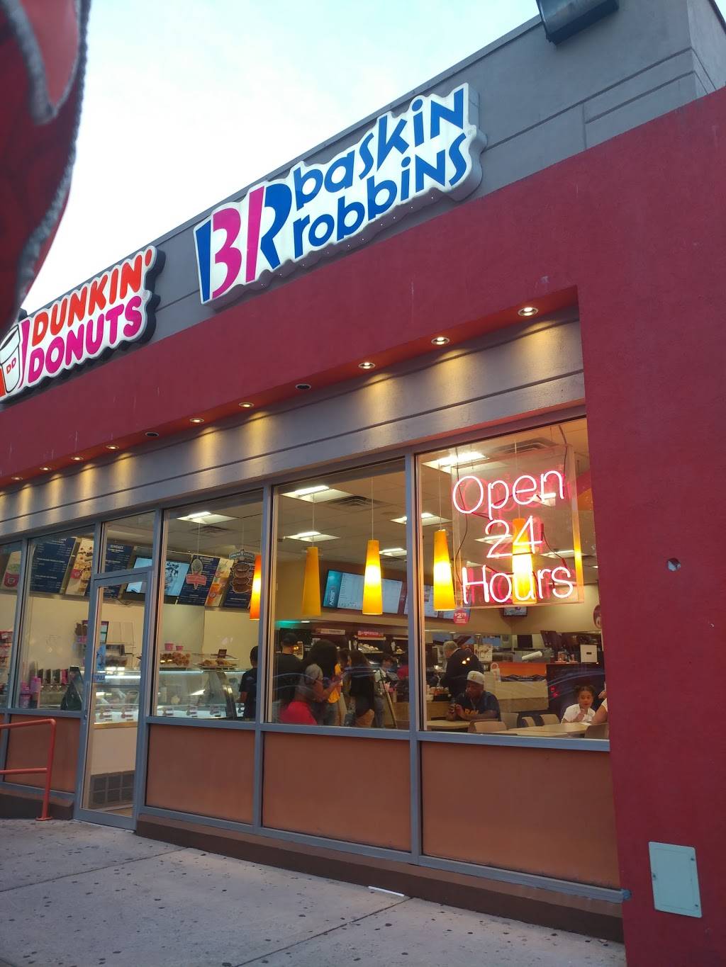 Dunkin | 5501 Broadway, The Bronx, NY 10463, USA | Phone: (718) 432-2606