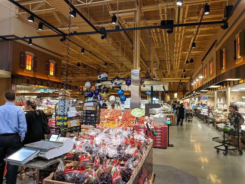 Wegmans | 14361 Newbrook Dr, Chantilly, VA 20151, USA | Phone: (571) 525-5525