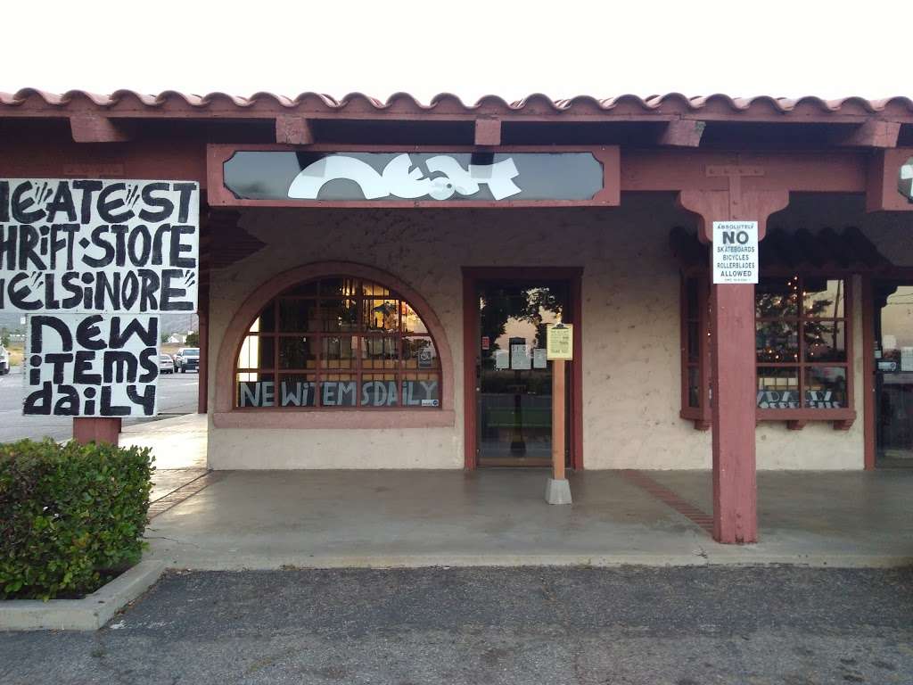 Neat Thrift Store | 32391 Riverside Dr, Lake Elsinore, CA 92530, USA | Phone: (951) 245-5083