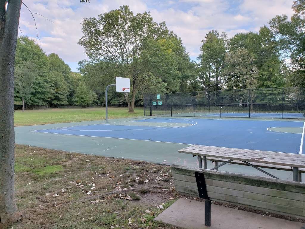 Suskin Park | 91 Haines Ave, Piscataway Township, NJ 08854, USA