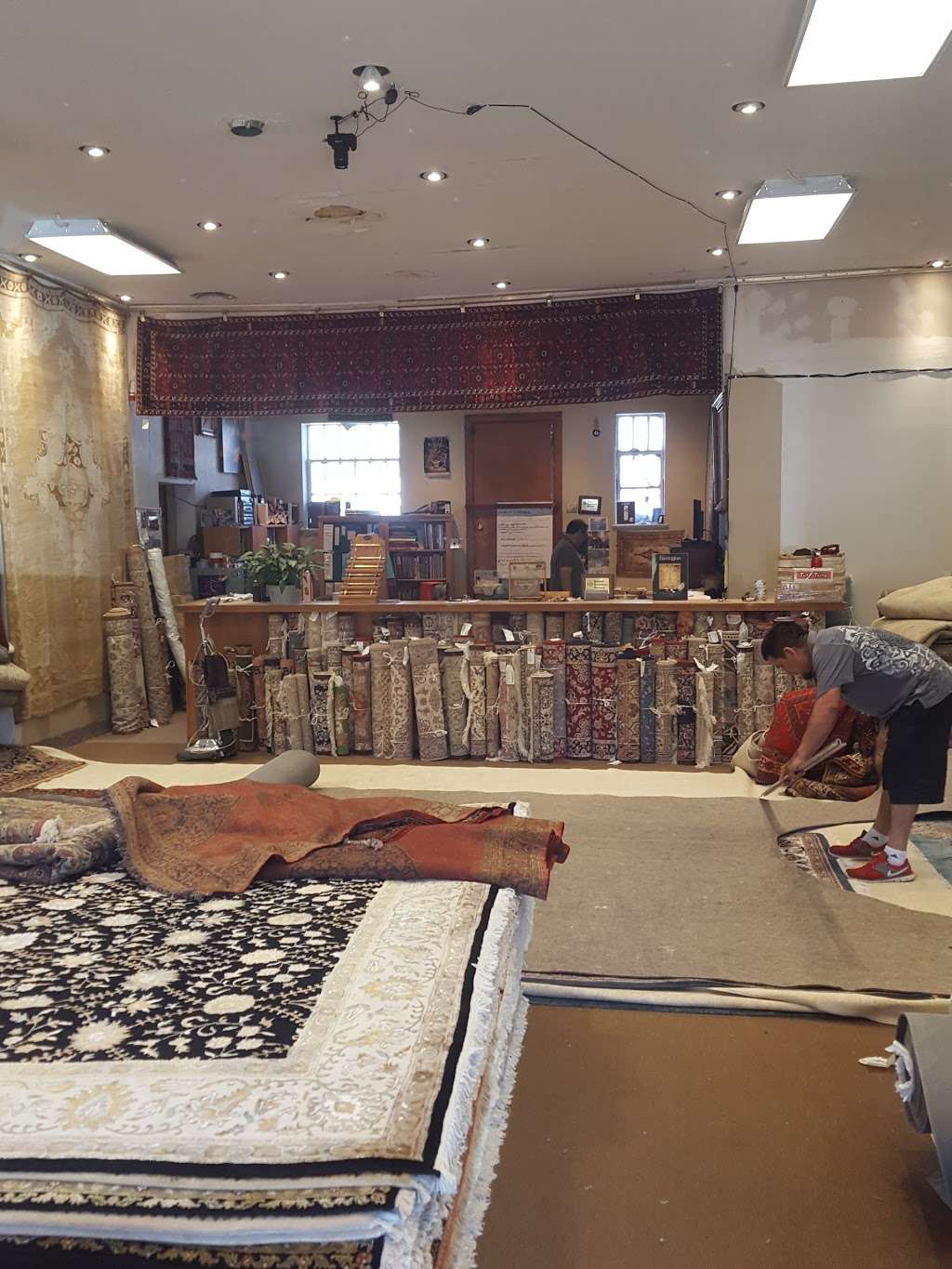 Rugport Oriental Rugs | 23 S Northwest Hwy, Palatine, IL 60074, USA | Phone: (847) 202-0600