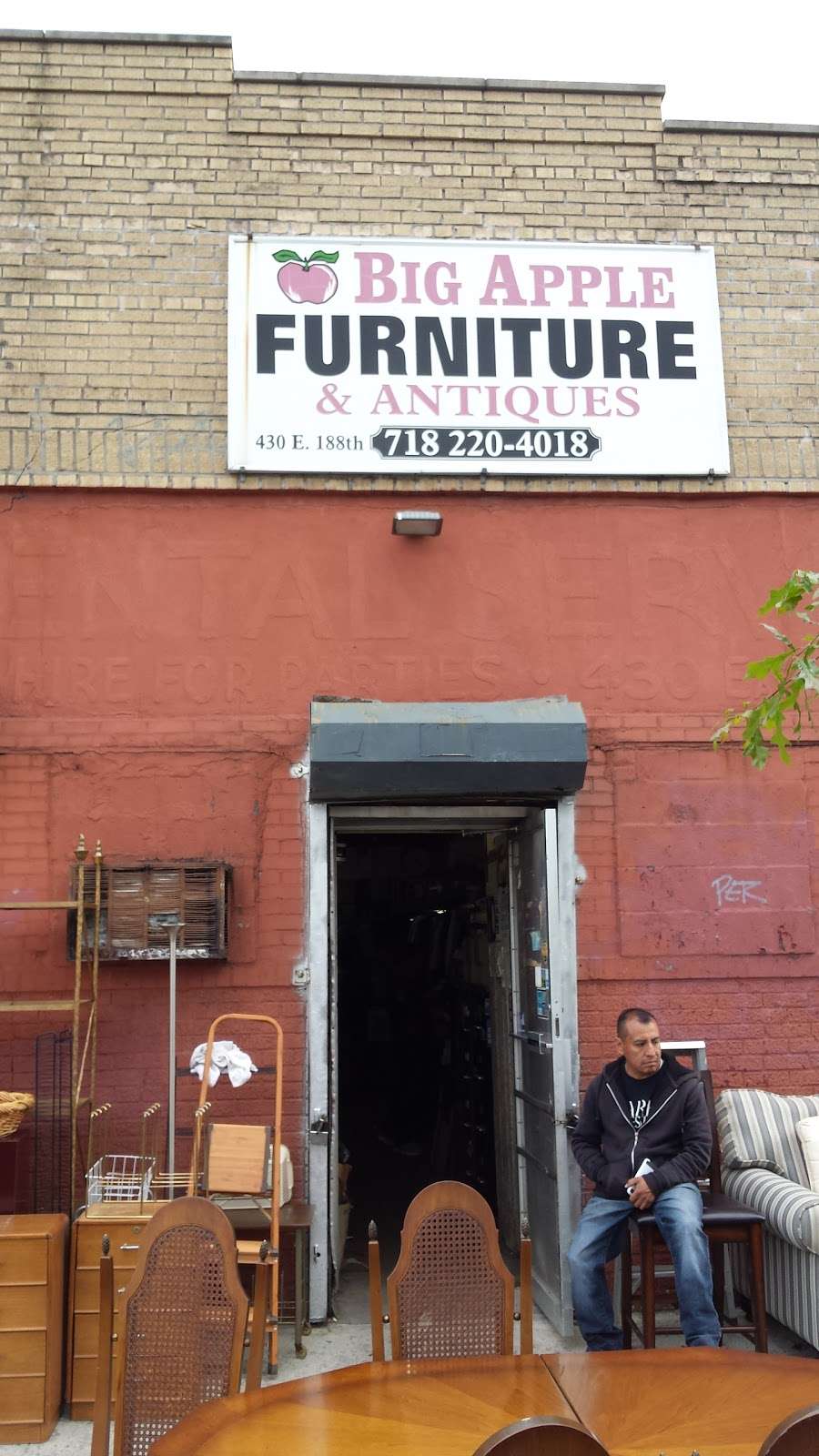 Big Apple Antiques Inc | 430 E 188th St, Bronx, NY 10458, USA | Phone: (718) 220-4018