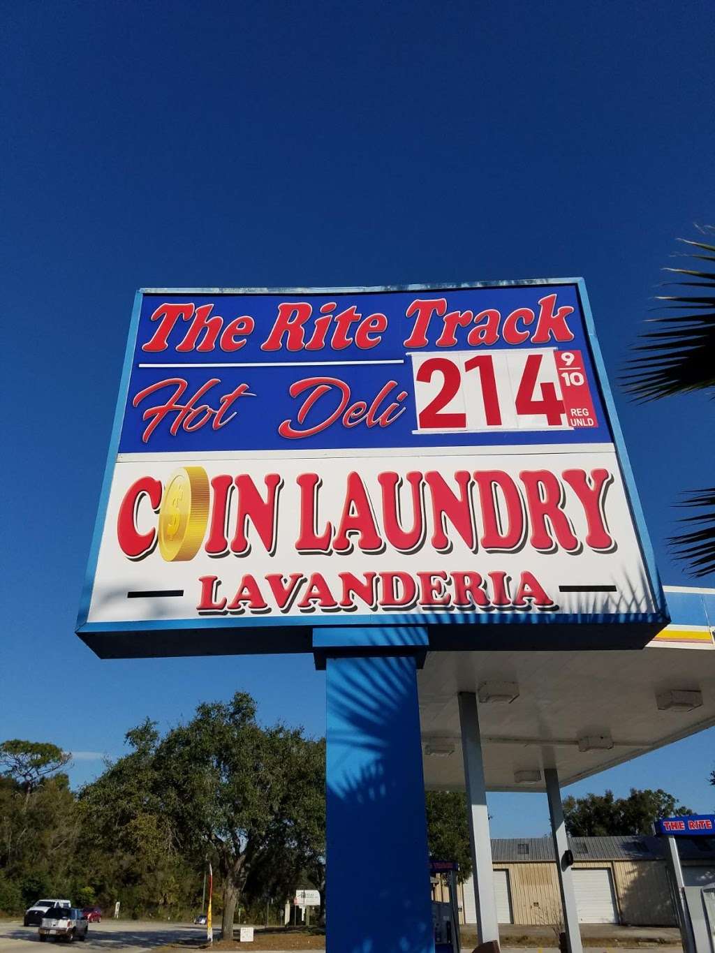 Allstar Laundry | 899 S Spring Garden Ave, DeLand, FL 32720, USA | Phone: (407) 687-8632