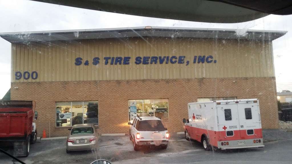 S & S Tire Service | 900 E Patrick St, Frederick, MD 21701, USA | Phone: (301) 696-0669