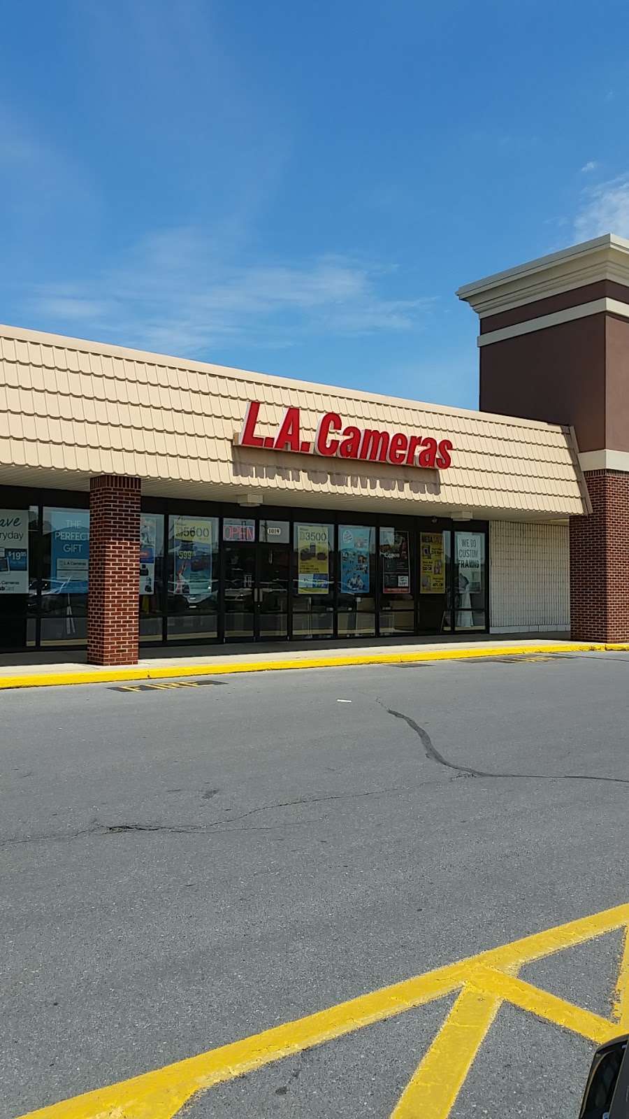 L A Cameras | 1019 Wayne Ave, Chambersburg, PA 17201, USA | Phone: (717) 263-0043