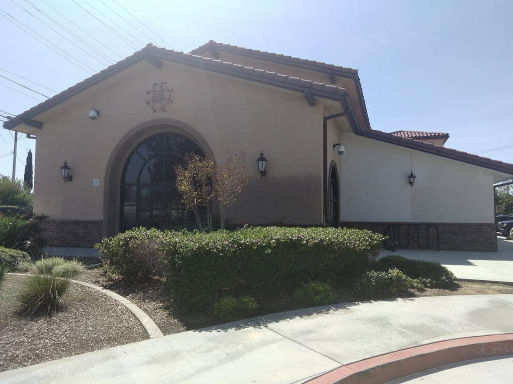 Arlanza Public Library | 8267 Philbin Ave, Riverside, CA 92503, USA | Phone: (951) 826-2217