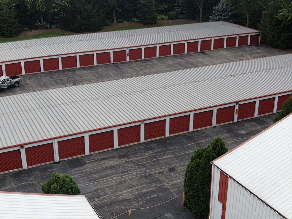 Herrmanns Storage--A Minify Facility | 164 E Oak Knoll Dr, Hampshire, IL 60140, USA | Phone: (847) 683-1963