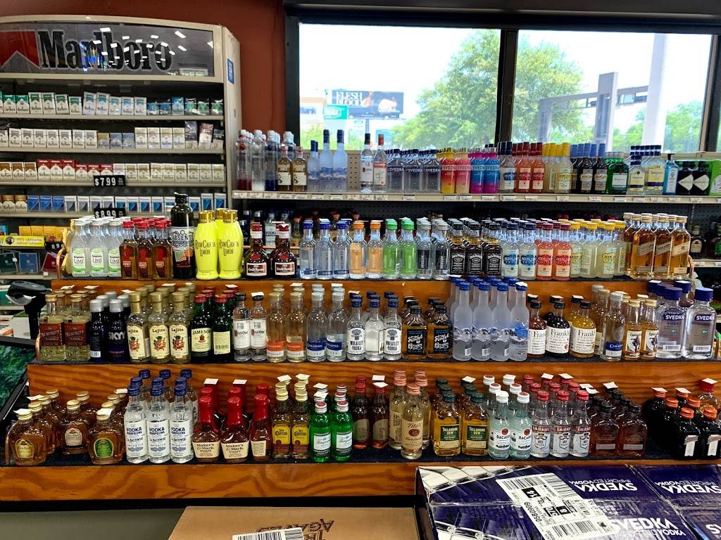 Monticello Liquor - Delivery | 4855 N Central Expy, Dallas, TX 75205, USA | Phone: (214) 520-6618