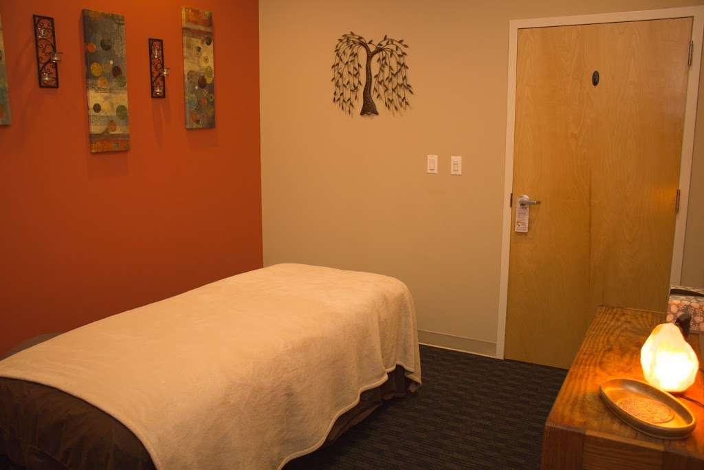 Therapeutic Kneads | 5963 Exchange Dr, Eldersburg, MD 21784, USA | Phone: (410) 549-7711