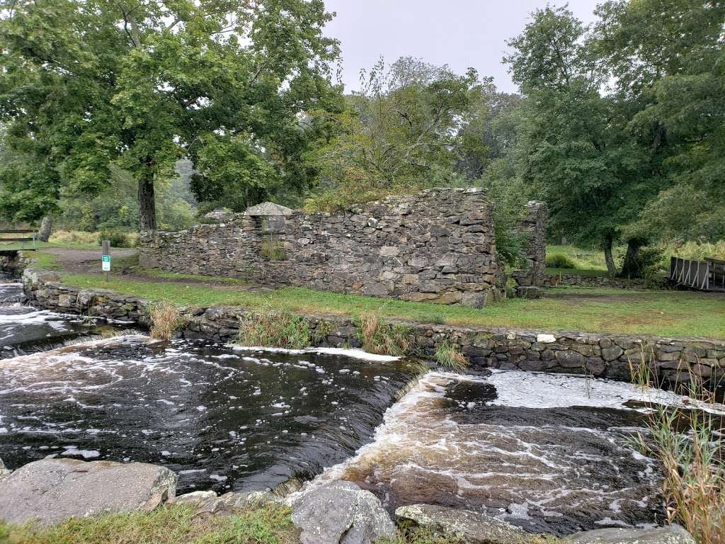 Oliver Mill Park | 8 Nemasket St, Middleborough, MA 02346, USA