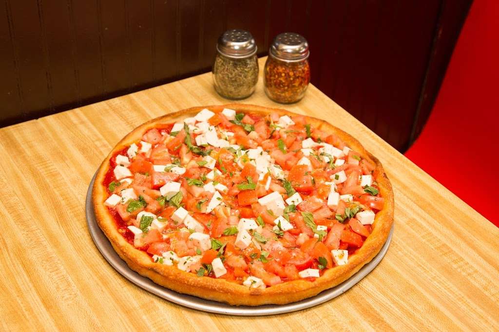 Ambrosinos Pizzeria & Restaurant | 3161 Amboy Rd, Staten Island, NY 10306, USA | Phone: (718) 987-8800