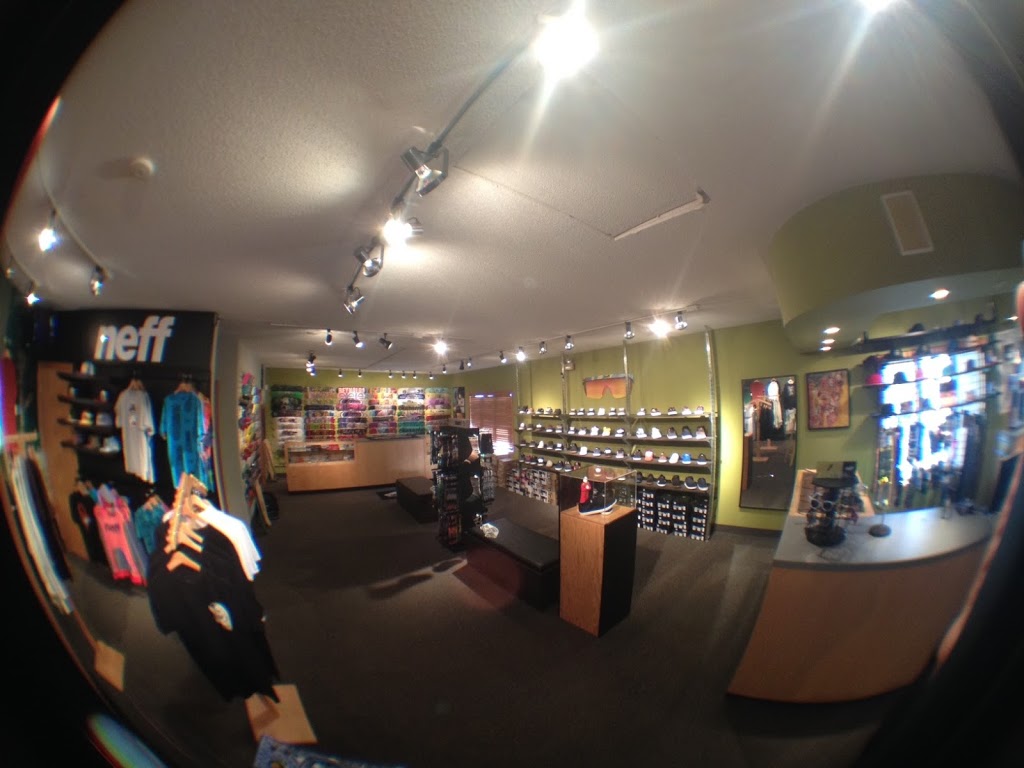 Zombie Boardshop | 15100 Buck Hill Rd, Burnsville, MN 55306, USA | Phone: (952) 892-0047