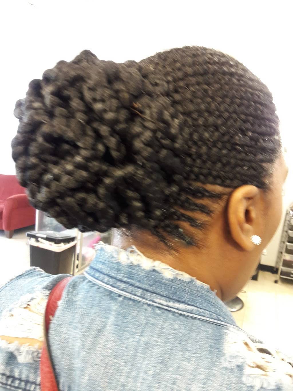 Penda African Hair Braiding | 4229 Louisburg Rd Ste 113, Raleigh, NC 27604, USA | Phone: (919) 264-3810