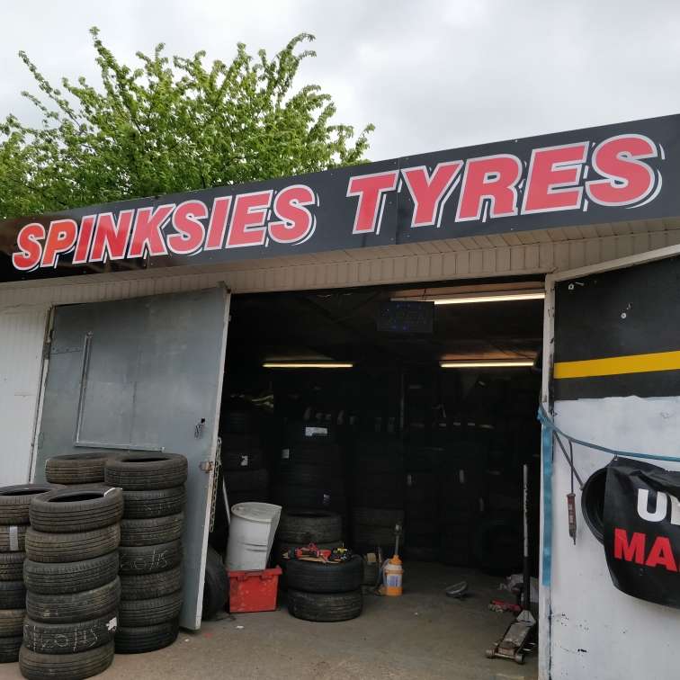 Spinksies Tyres | 69-71 Rochester Rd, Cuxton, Rochester ME2 1AE, UK | Phone: 01634 780380